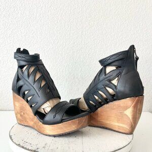 NEW Lane Boots BECCA Womens Black Wedges 8.5 Western Sandals Cowgirl Leather